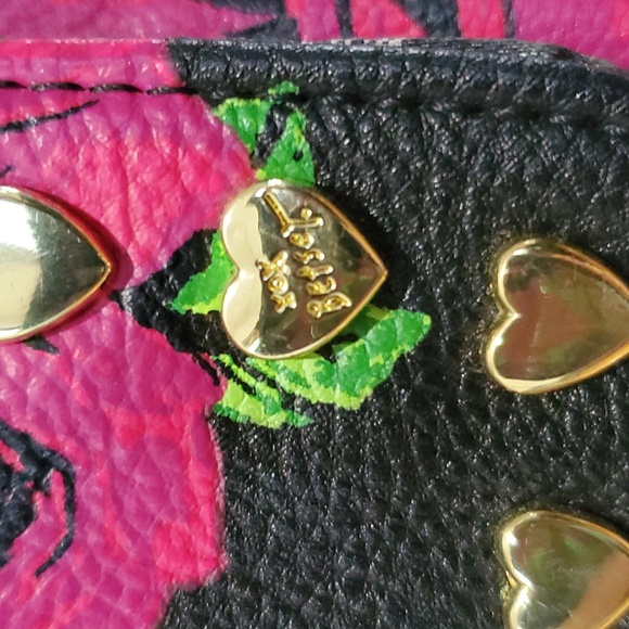 Betsey Johnson Floral Crossbody Bag - Picture 10 of 10